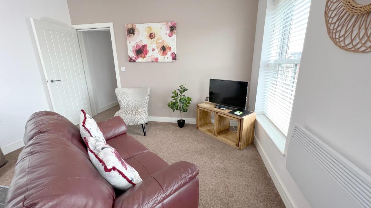 Friars House, Stafford By Bell Apartments エクステリア 写真