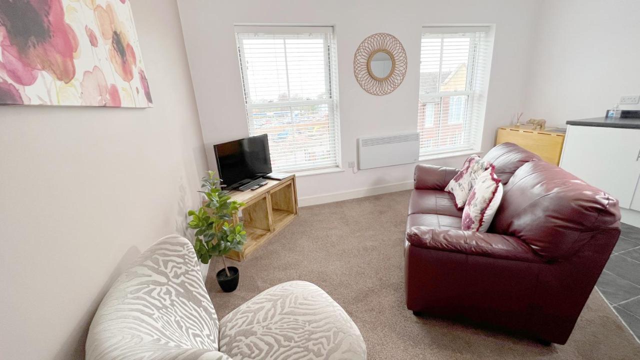 Friars House, Stafford By Bell Apartments エクステリア 写真