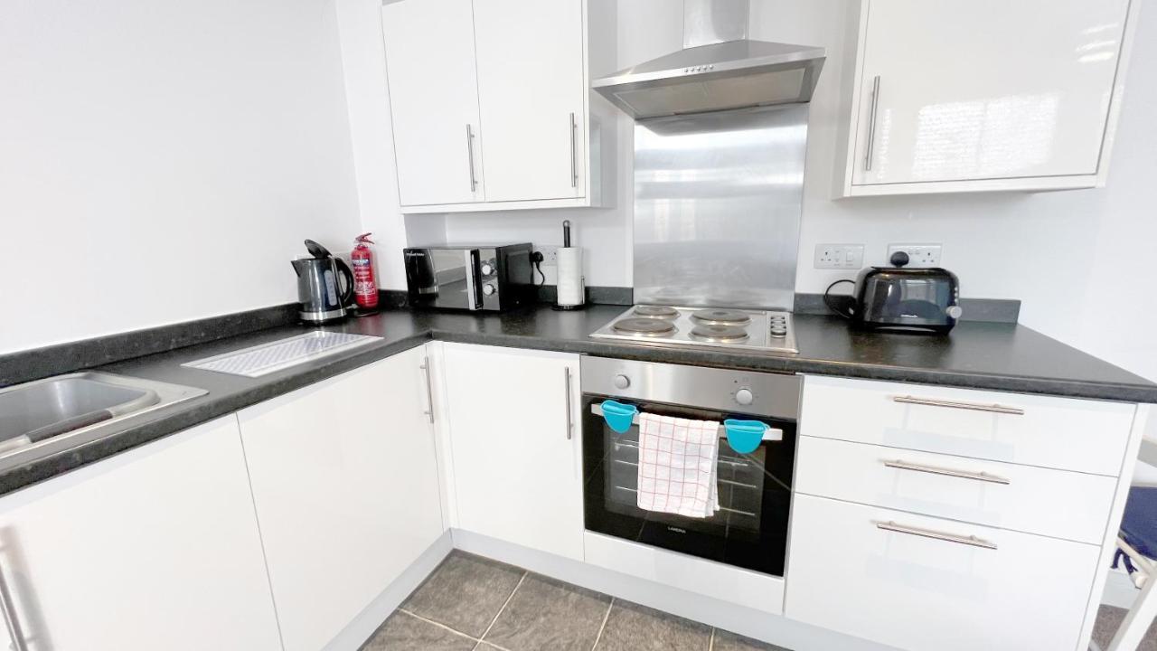 Friars House, Stafford By Bell Apartments エクステリア 写真