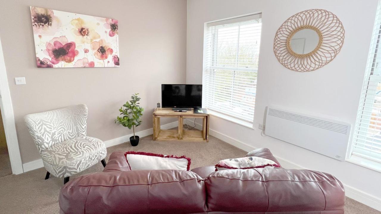 Friars House, Stafford By Bell Apartments エクステリア 写真