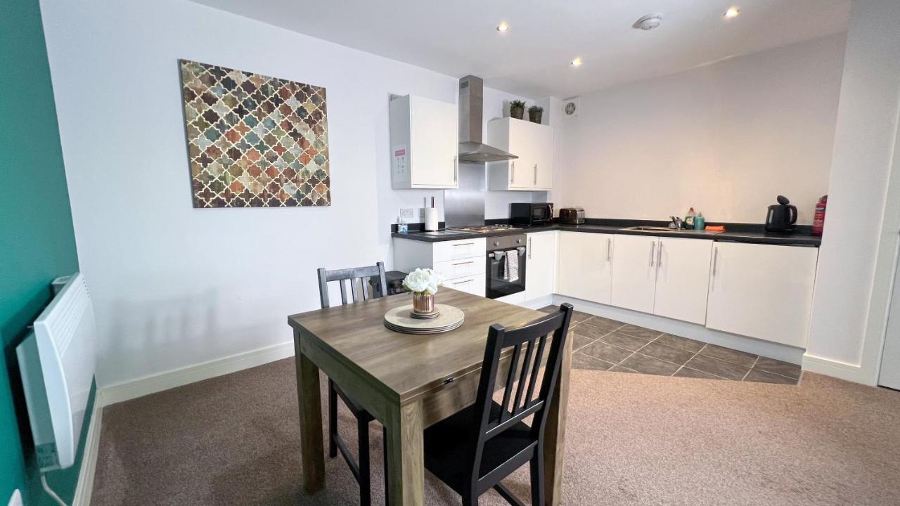 Friars House, Stafford By Bell Apartments エクステリア 写真