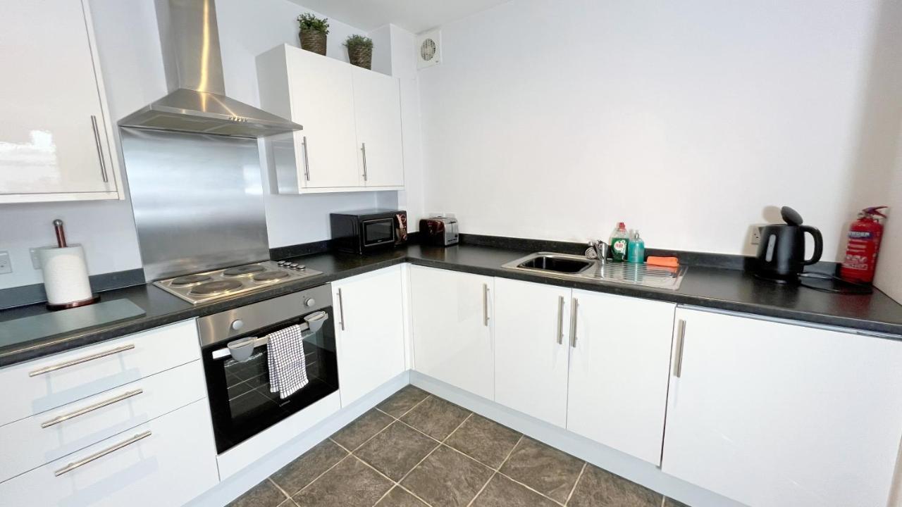 Friars House, Stafford By Bell Apartments エクステリア 写真