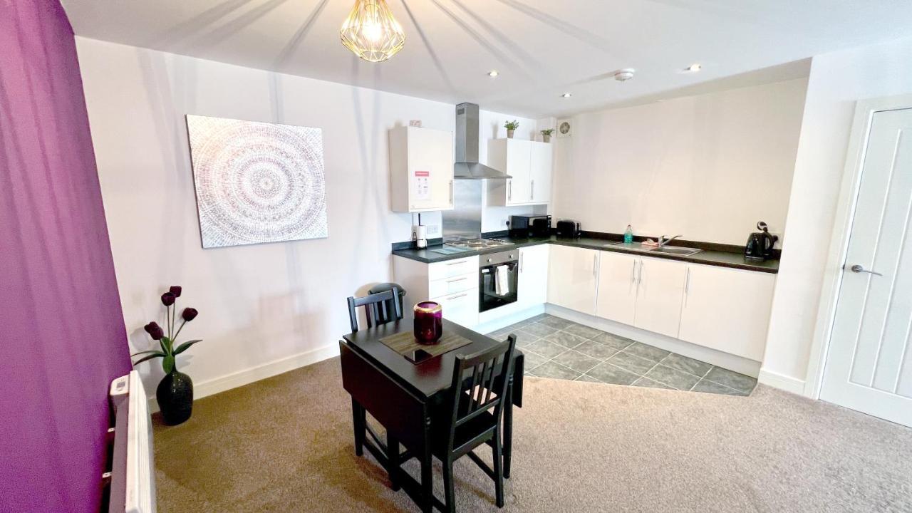 Friars House, Stafford By Bell Apartments エクステリア 写真
