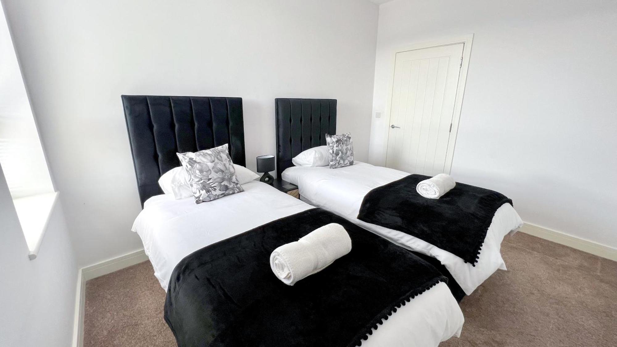 Friars House, Stafford By Bell Apartments エクステリア 写真