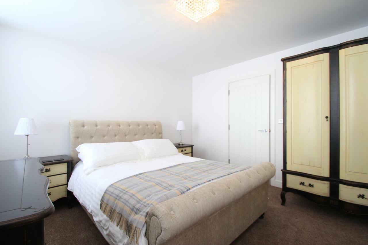 Friars House, Stafford By Bell Apartments エクステリア 写真