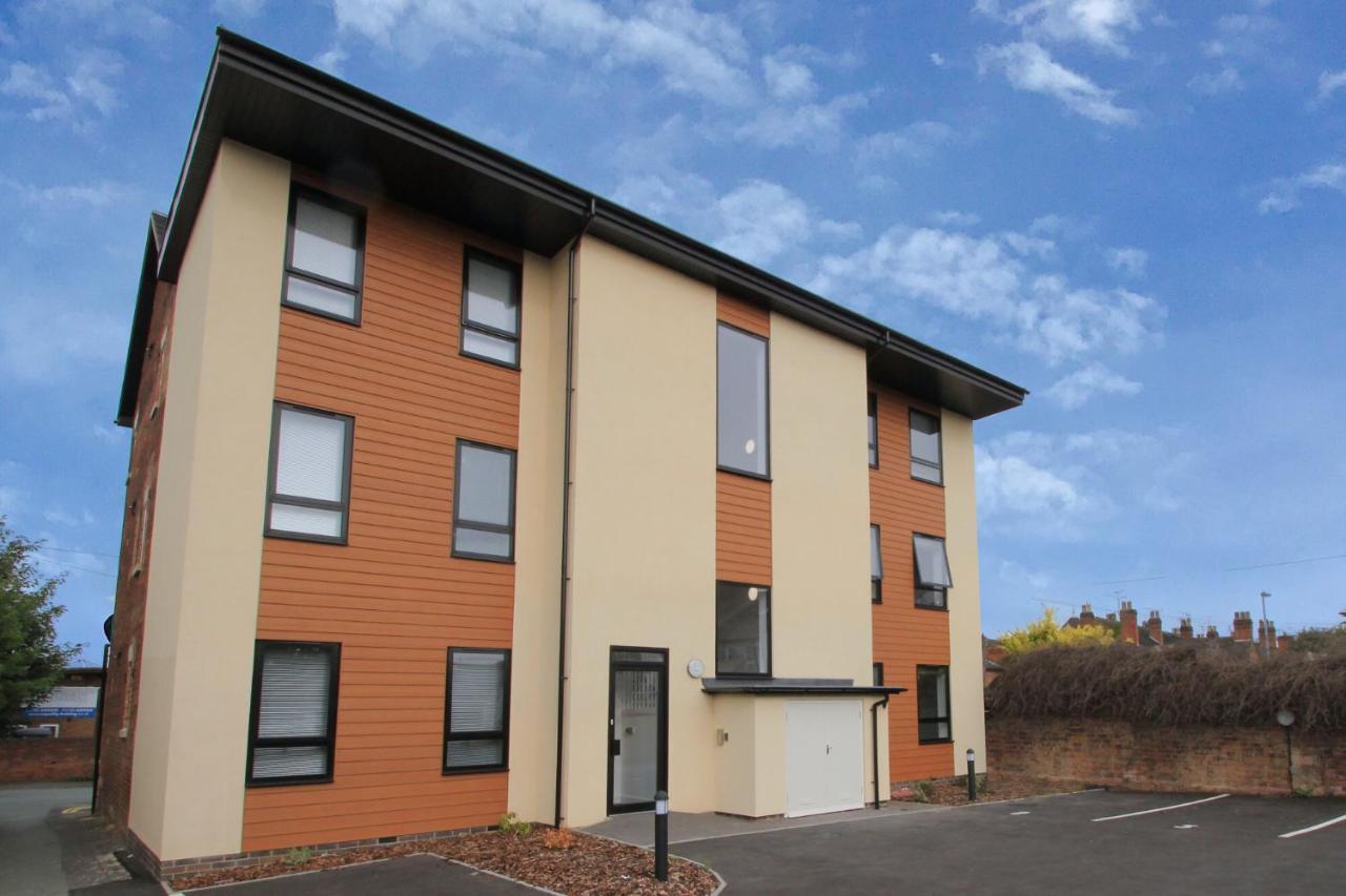 Friars House, Stafford By Bell Apartments エクステリア 写真